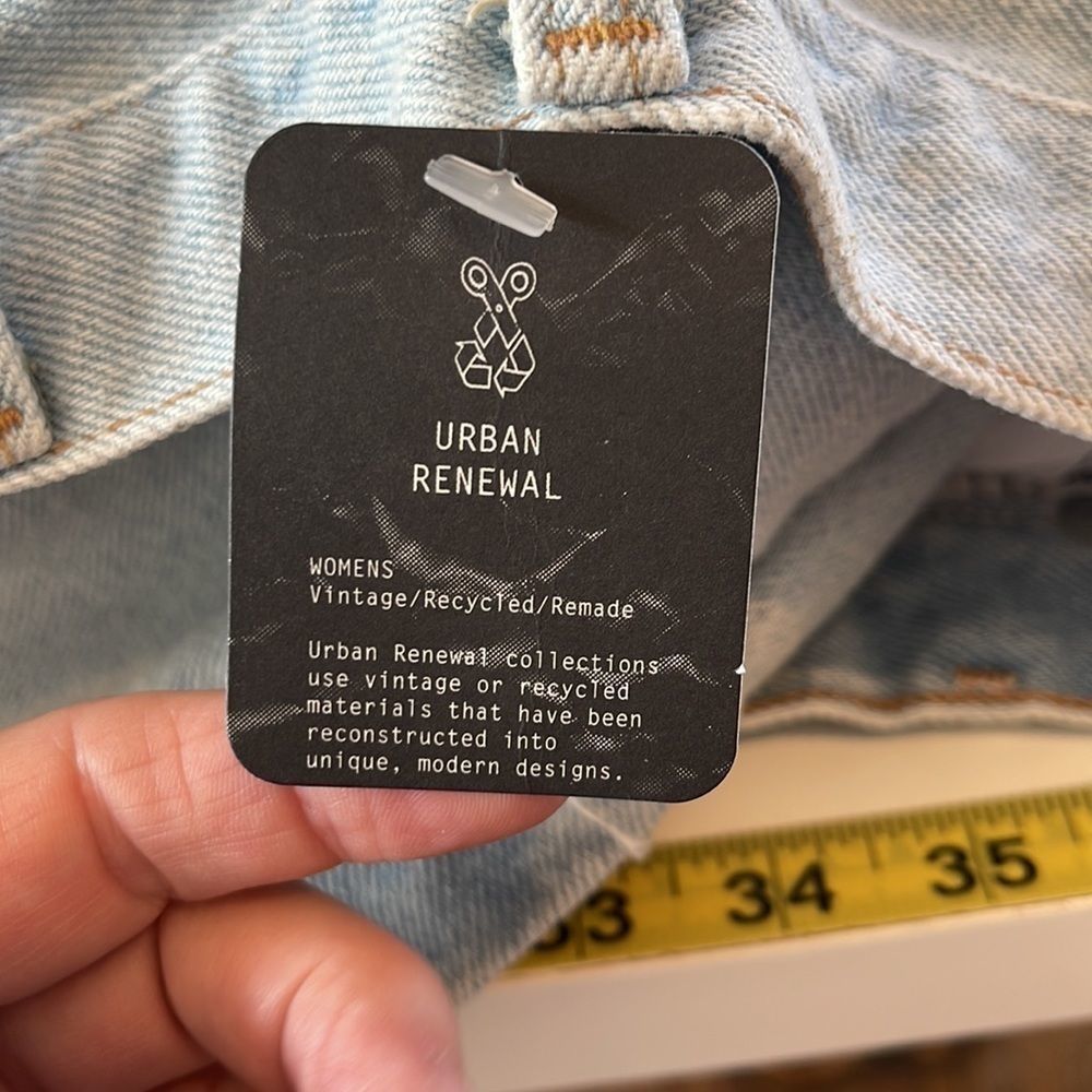 Vintage Wrangler highrise Jeans from Urban Renewal - Picture 8 of 12